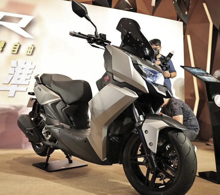 2023 Aeon STR