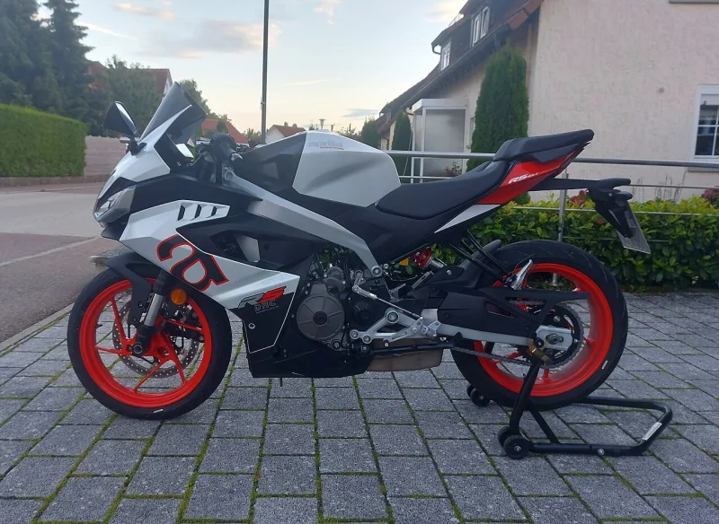 2025 Aprilia RS 457 Motosiklet