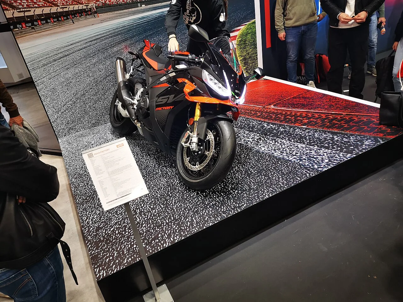 2023 Aprilia RSV4 Factory