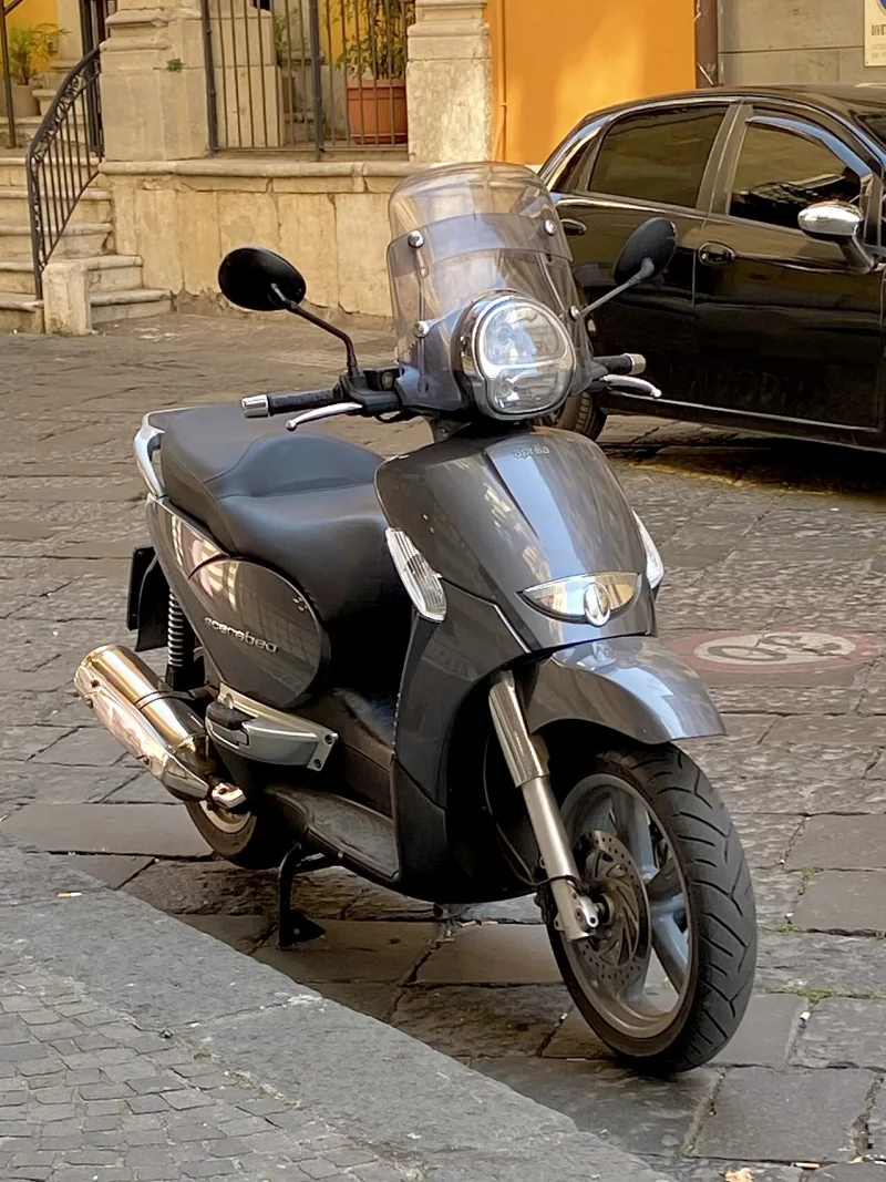 2010 Aprilia Scarabeo 400