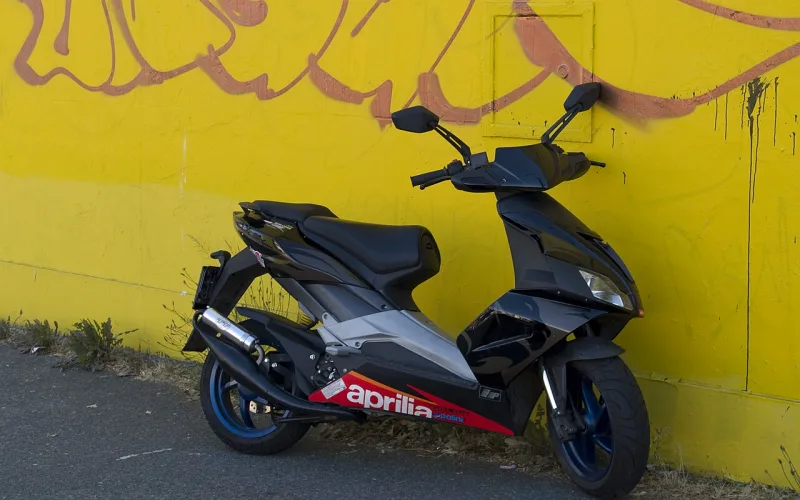 2021 Aprilia SR 50 Factory