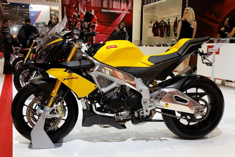 2014 Aprilia Tuono V4 R APRC