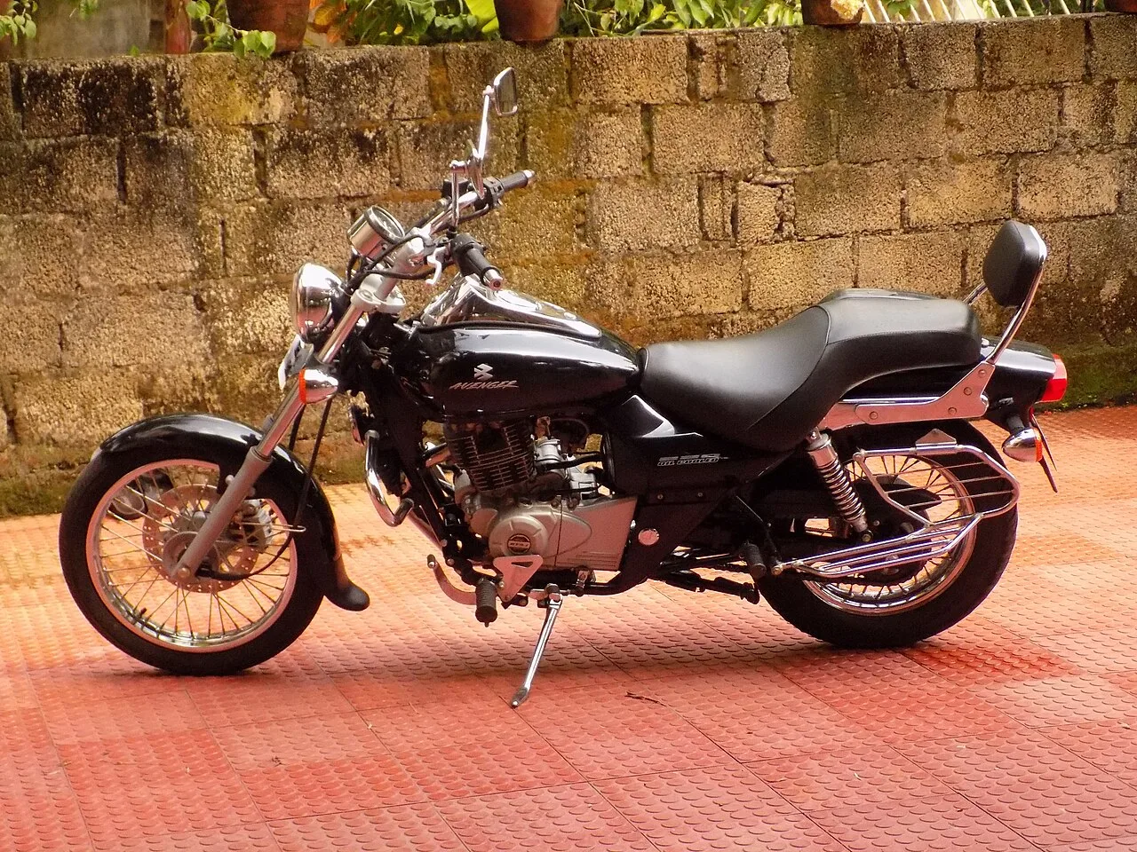 2011 Bajaj Avenger 220