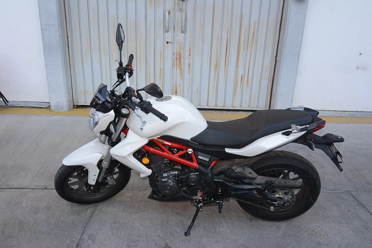2020 Benelli TNT 300