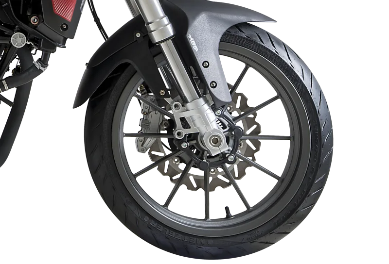 Benelli TRK 251 2025