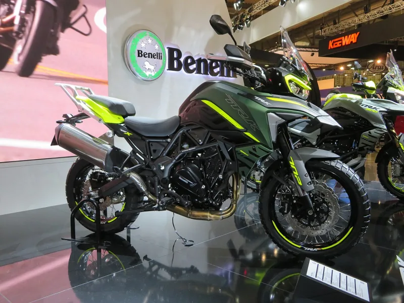 2025 Benelli TRK 702X Motosiklet