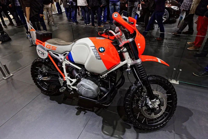2017 BMW Concept Lac Rose Motosiklet