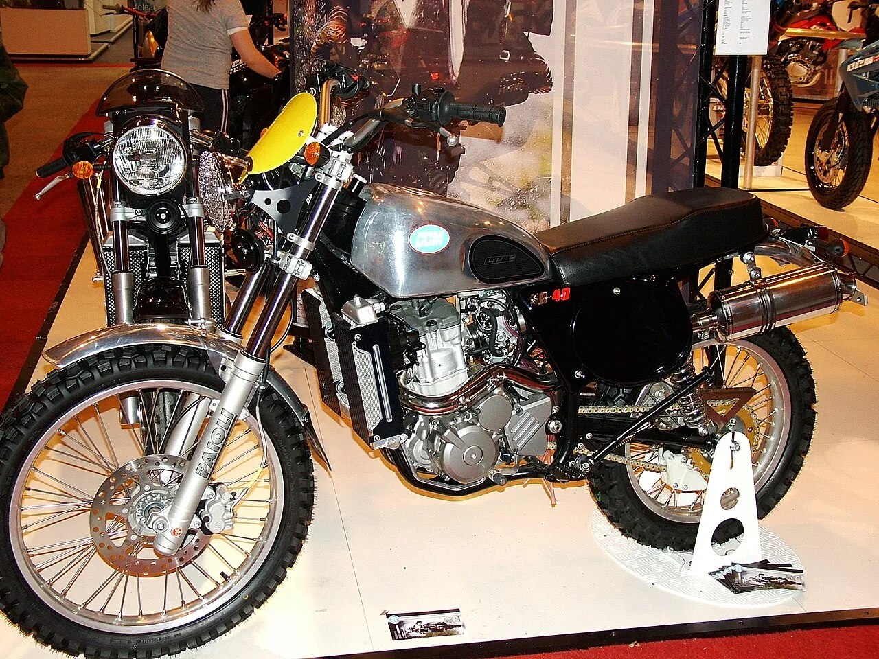 2013 CCM SR-40