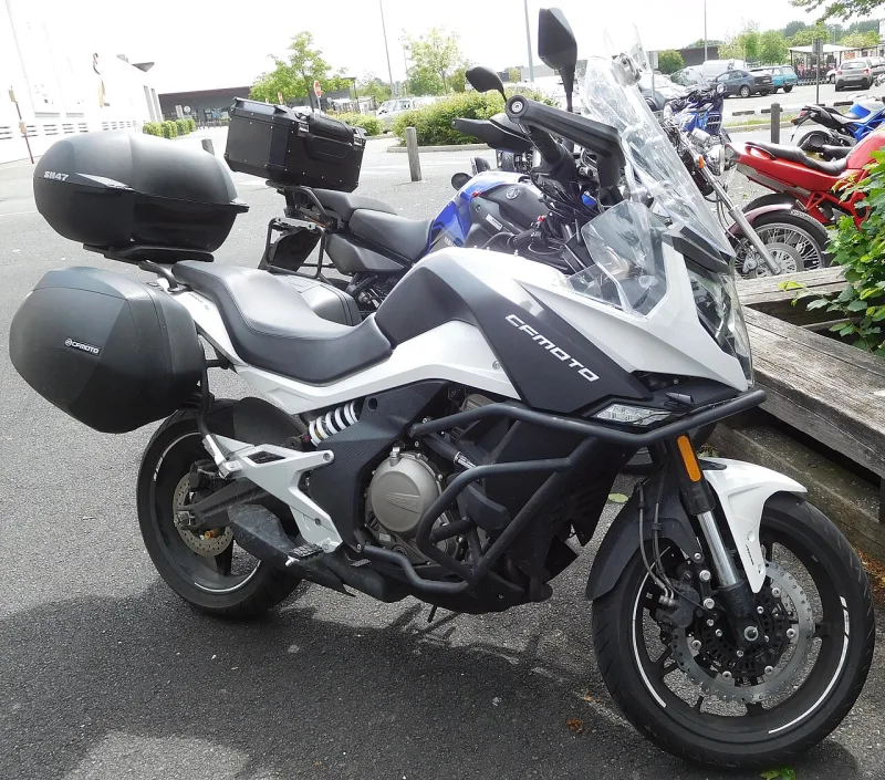2022 CFMOTO 650MT