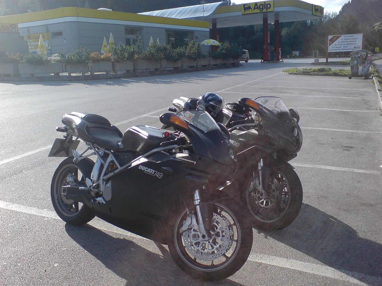 2006 Ducati 749 Dark