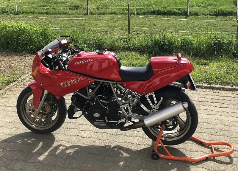 2001 Ducati 900 SS Nuda Motosiklet