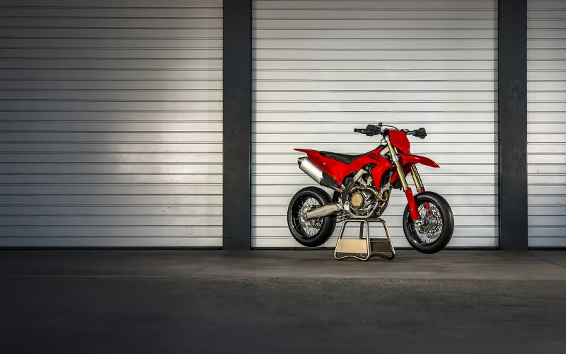 2026 Ducati Desmo450 SM Motosiklet