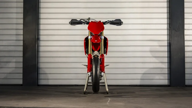 Ducati Desmo450 SM 2026