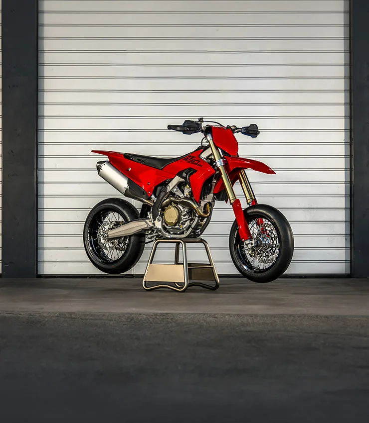 Ducati Desmo450 SM 2026