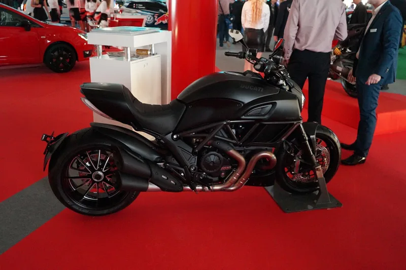 2014 Ducati Diavel Dark