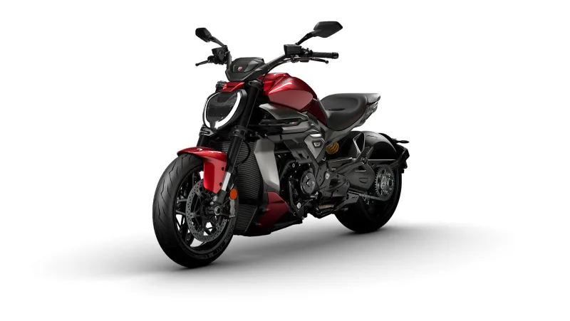 Ducati Diavel V4 2026