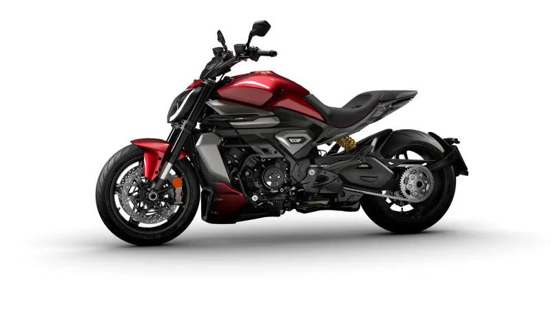 Ducati Diavel V4 2026
