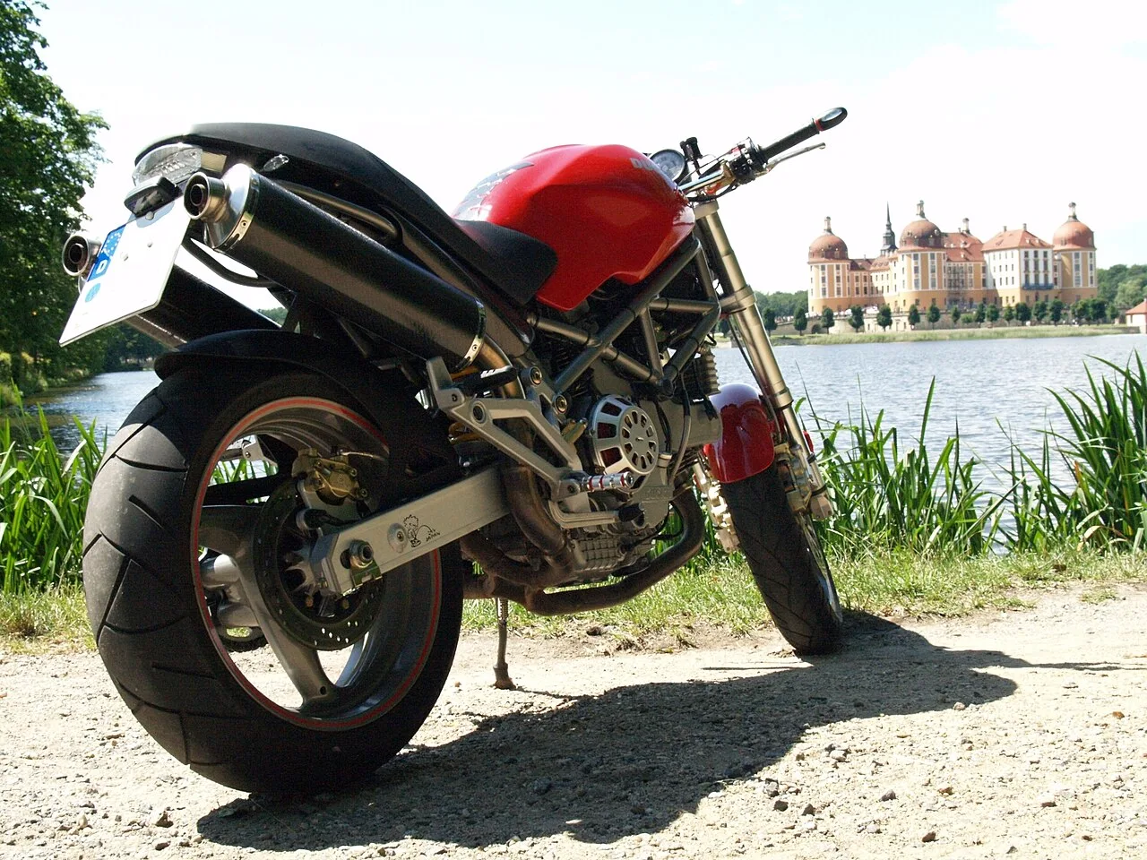 2005 Ducati Monster 1000