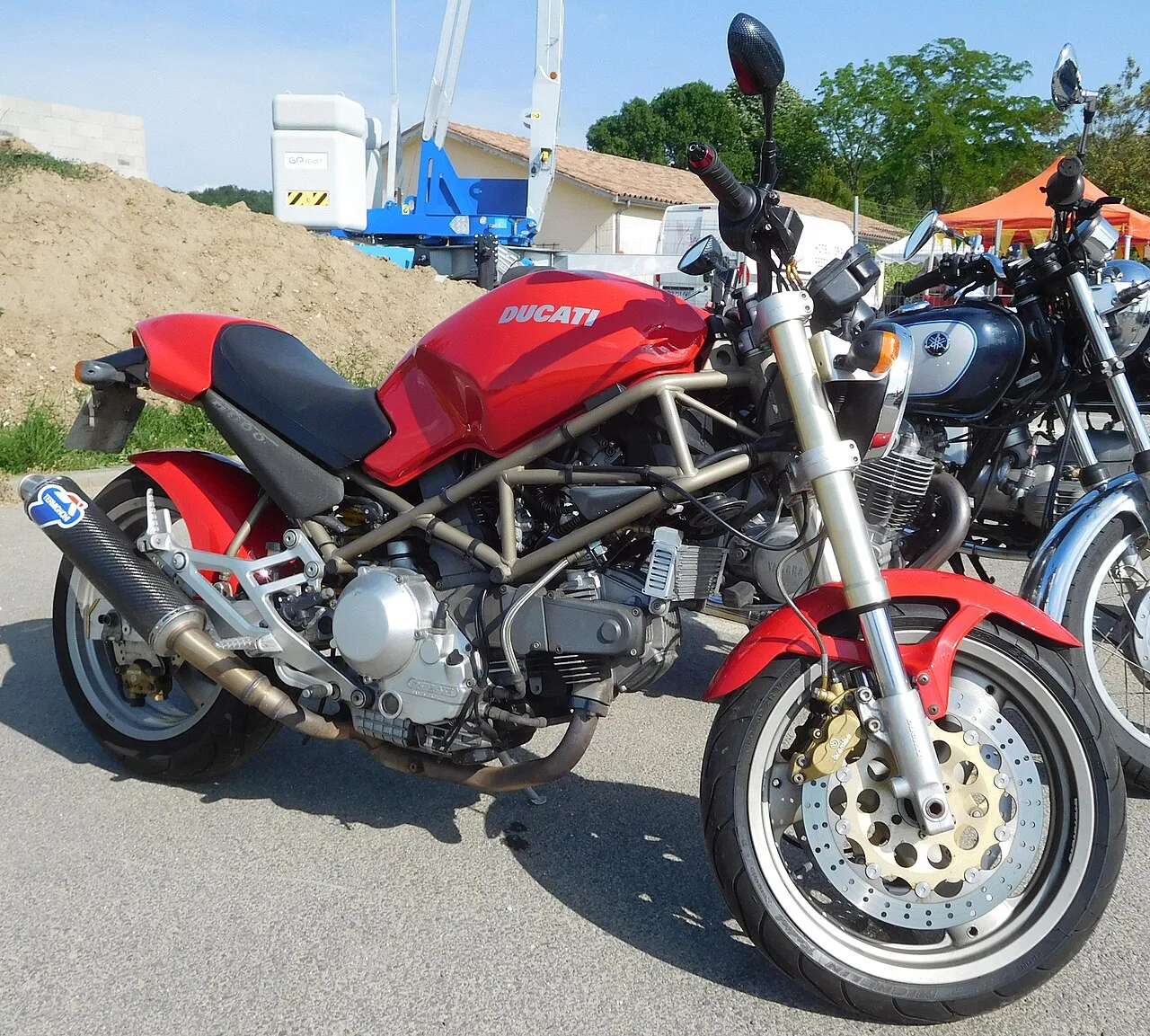 2001 Ducati Monster 900