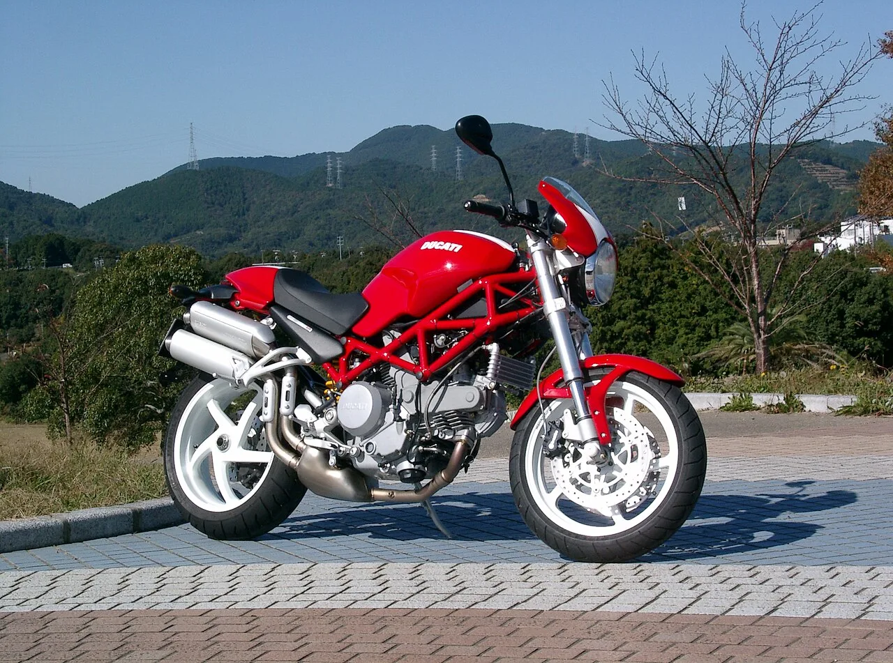 2015 Ducati Monster S2R