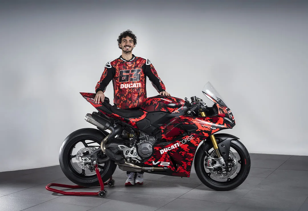 2026 Ducati Panigale V2 FB63