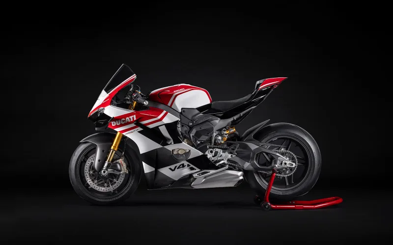 Ducati Panigale V4 Tricolore 2026