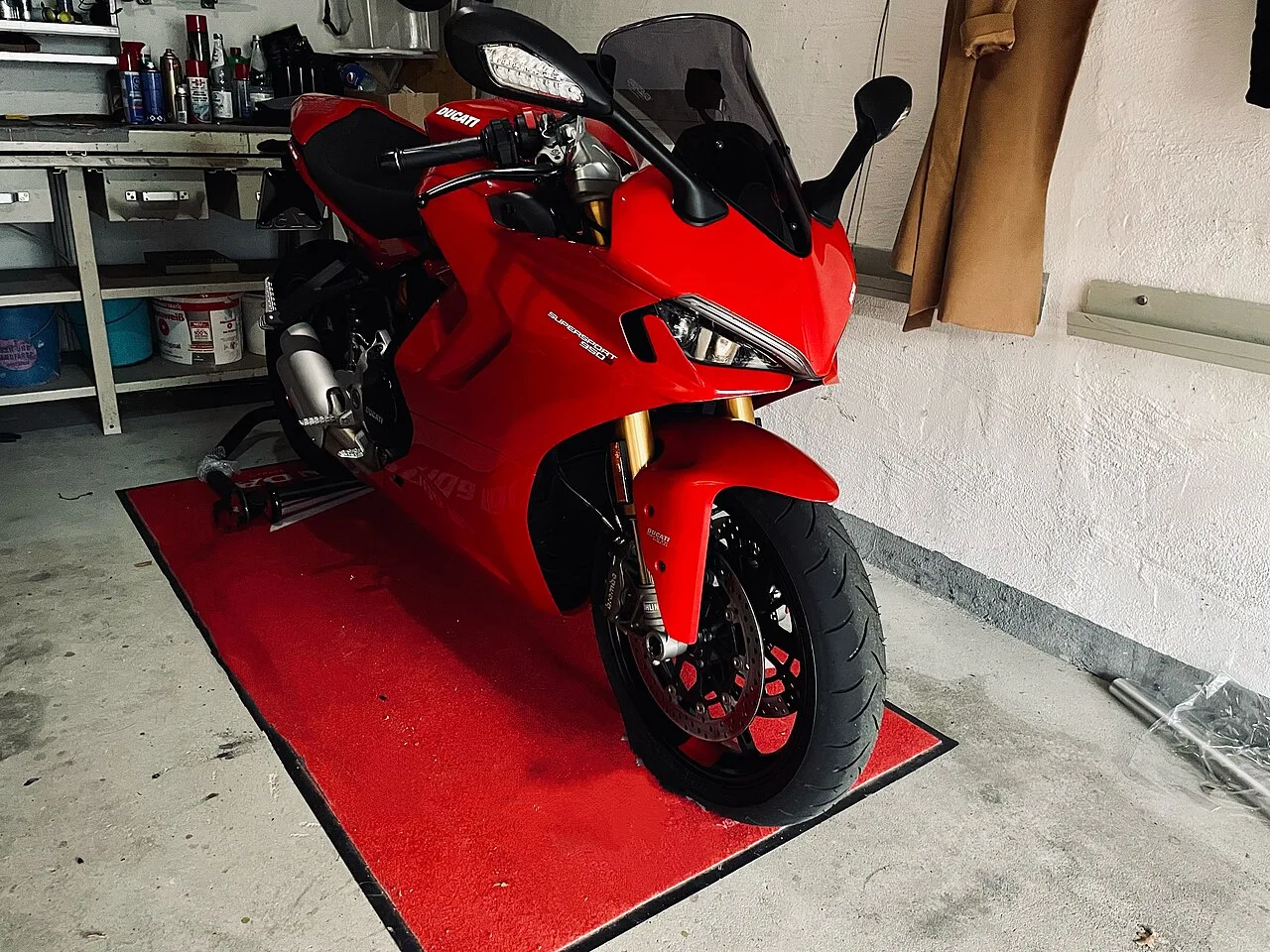 2025 Ducati Supersport 950 S