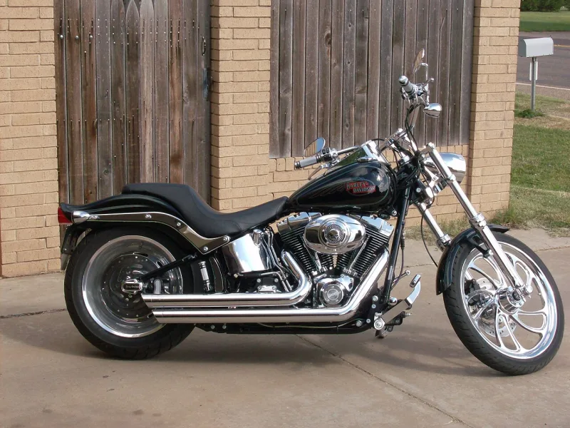 2010 Harley-Davidson FXSTC Softail Custom