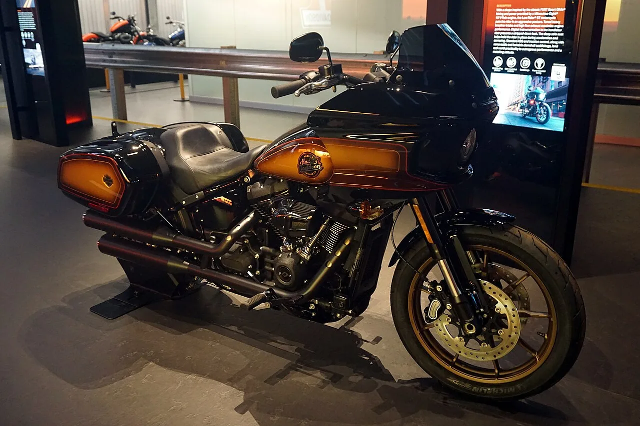 2025 Harley-Davidson Low Rider ST