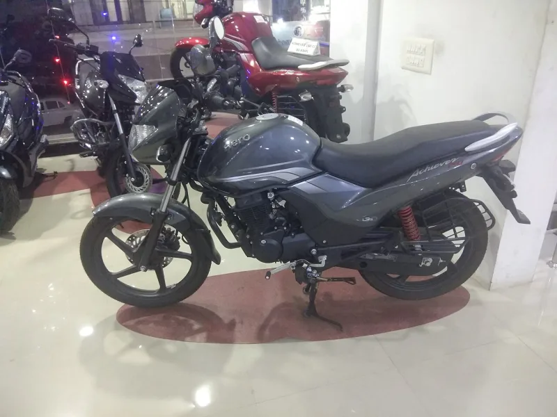 2019 Hero Achiever 150 Motorrad