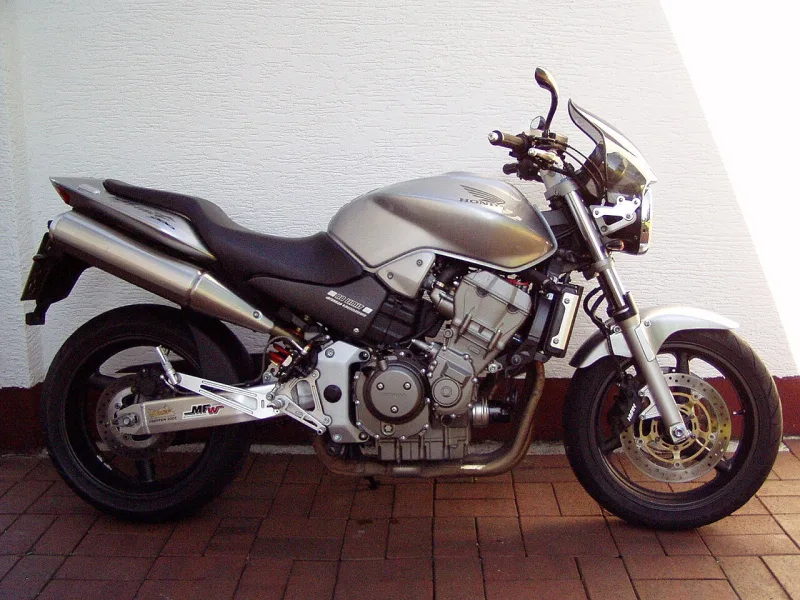 2003 Honda CB 900 F Hornet Motosiklet
