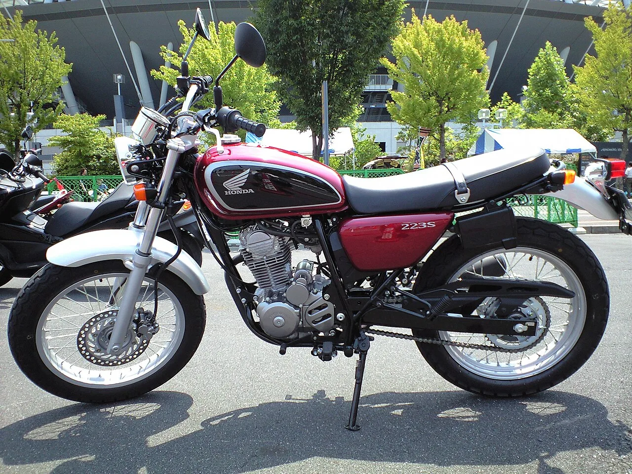 2016 Honda CB223S