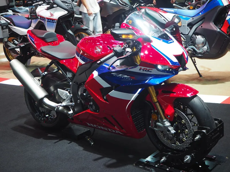 2025 Honda CBR1000RR-R Fireblade SP