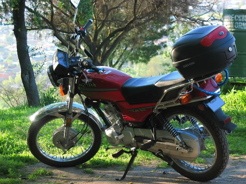2004 Honda CGL 125 Motorcycle