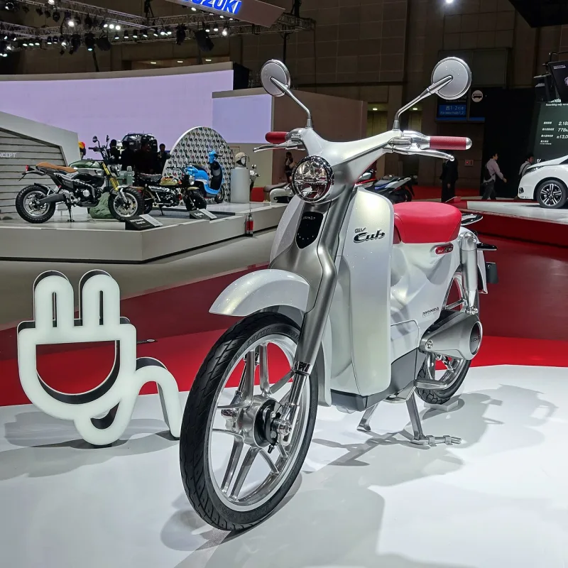 2016 Honda EV-Cub Concept Motosiklet
