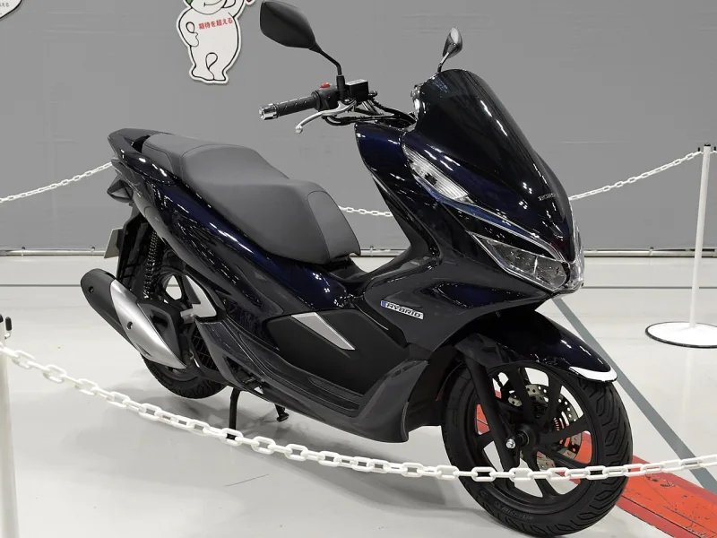 2019 Honda PCX Hybrid Motosiklet
