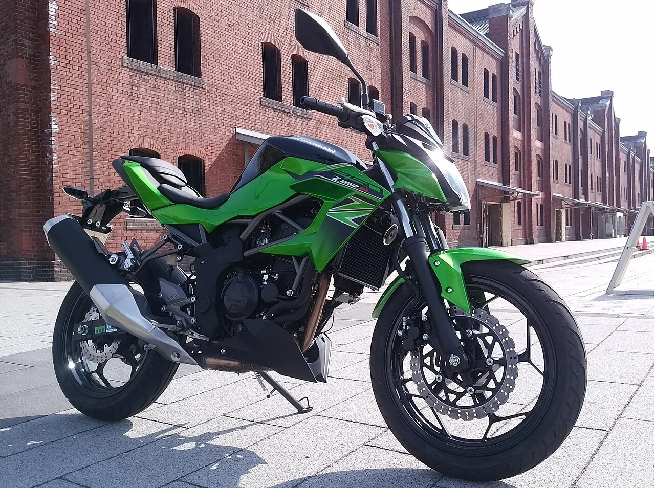 2017 Kawasaki Z250SL