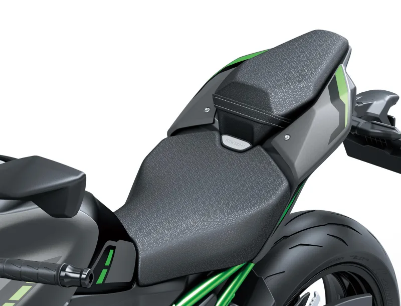 Kawasaki Z900 70kW 2026