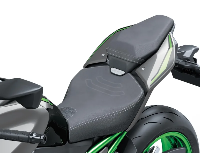 Kawasaki Z900 70kW 2026