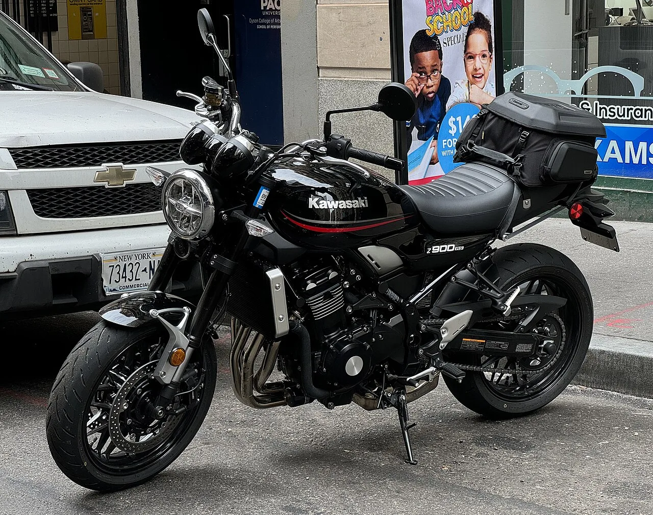 2024 Kawasaki Z900RS ABS