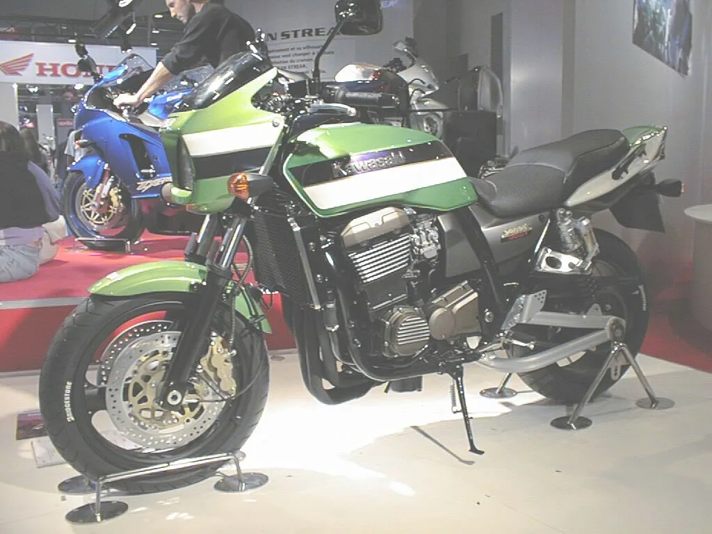 2005 Kawasaki ZRX 1200 R