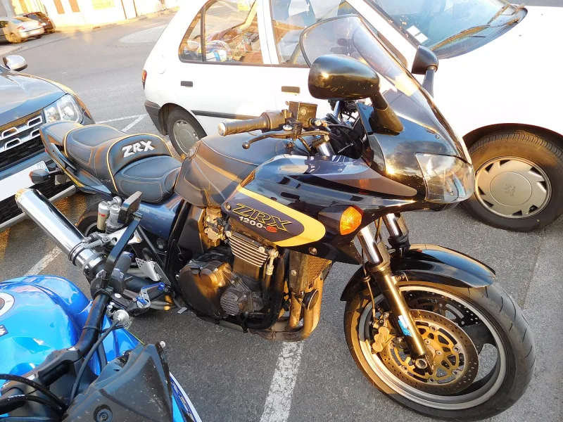 2003 Kawasaki ZRX 1200 Motorrad