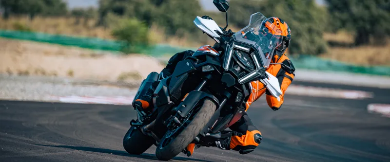 KTM 1390 Super Adventure S 2026