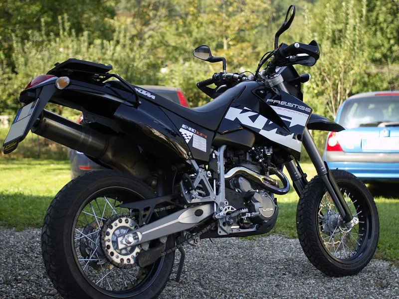 2000 KTM 640 SuperMoto Motorcycle