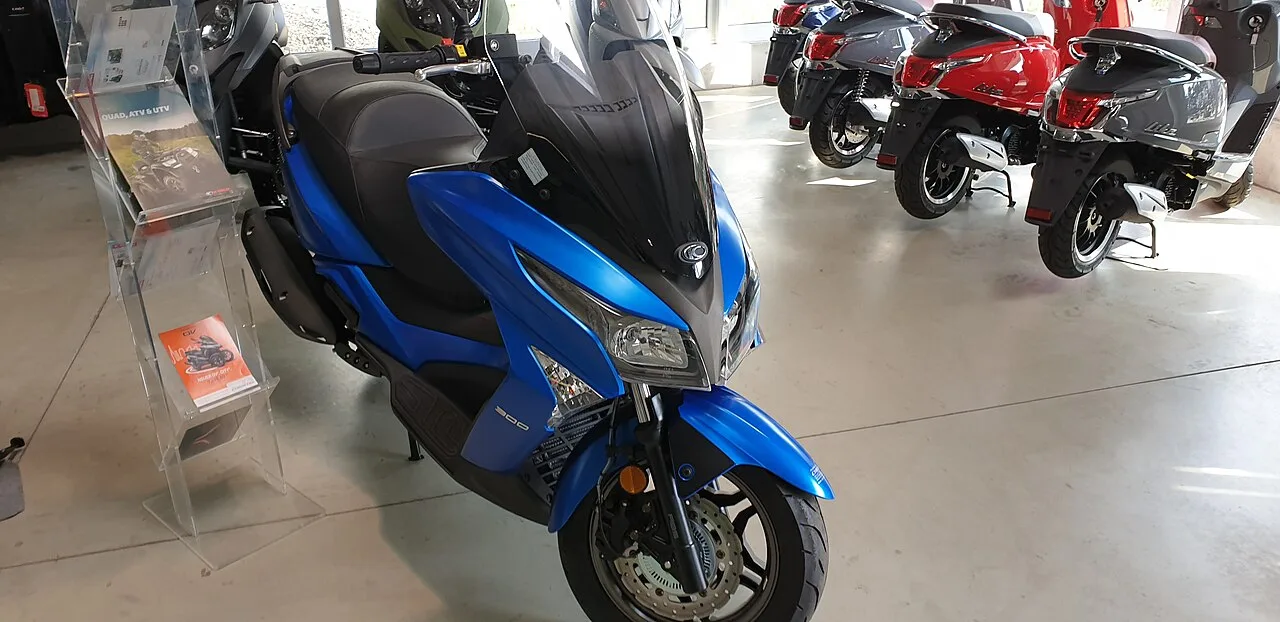 2023 Kymco X-Town 300i