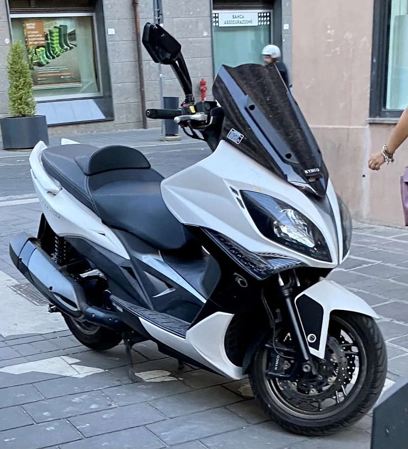 2013 Kymco Xciting 400i Motorrad