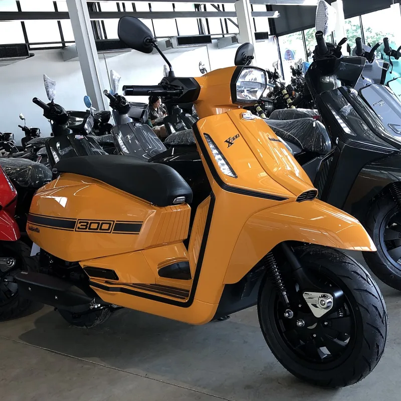 2025 Lambretta X300 SR Motosiklet