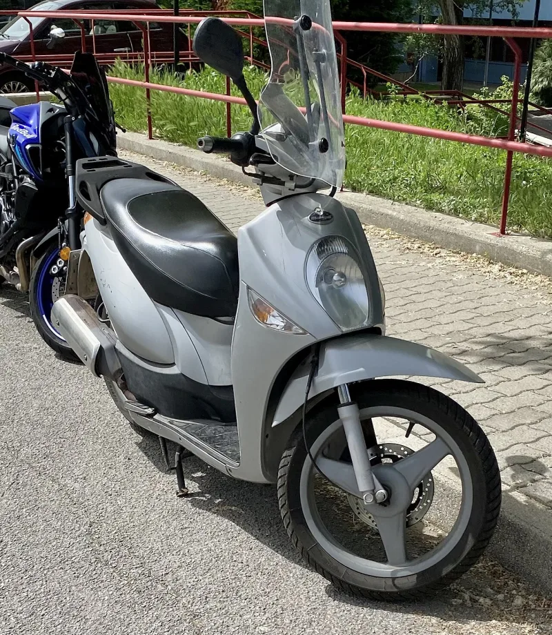 2005 Malaguti Ciak 125 Motorcycle