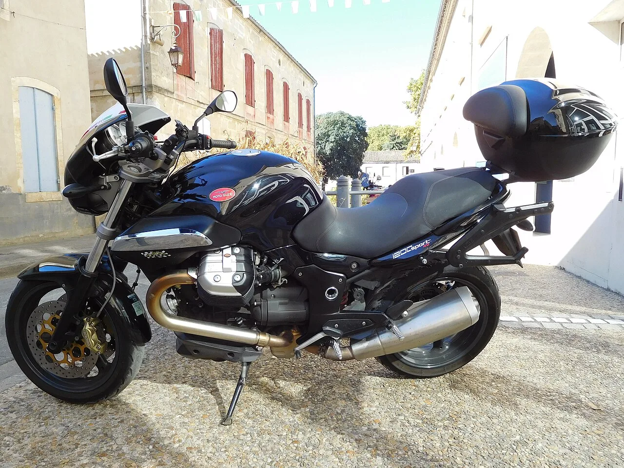 2011 Moto Guzzi 1200 Sport 4V