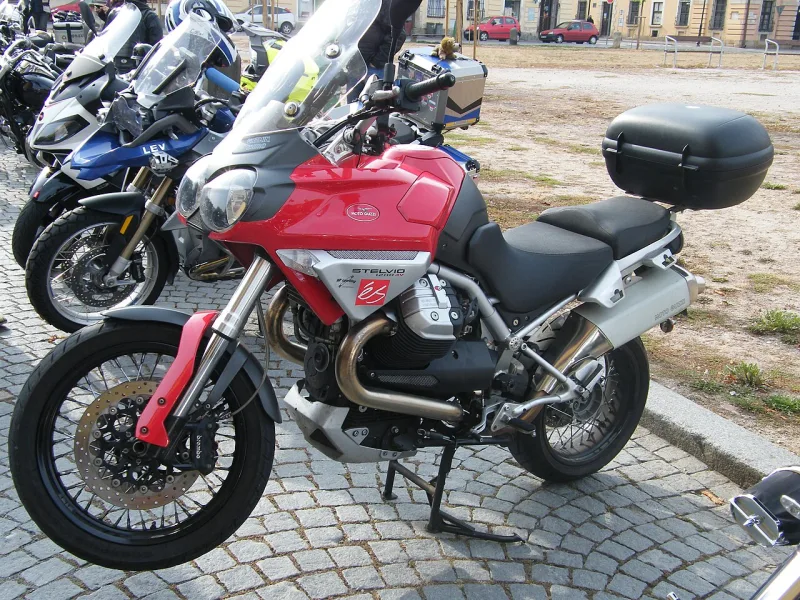 2009 Moto Guzzi Stelvio 1200 4V Motorrad